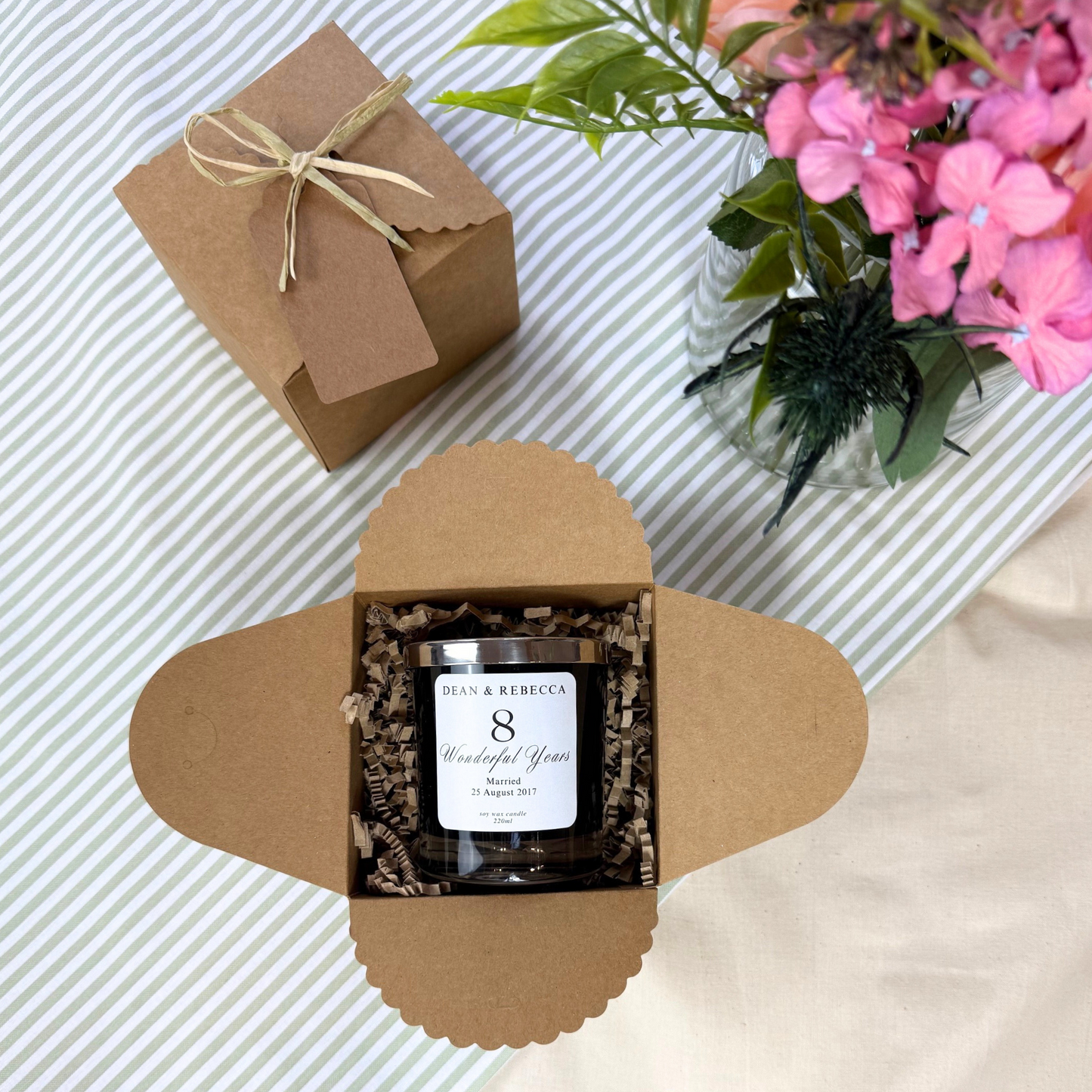 Elegant wedding anniversary candle featuring bespoke label with ‘Wonderful Years’ wording – Hideaway Home Fragrances