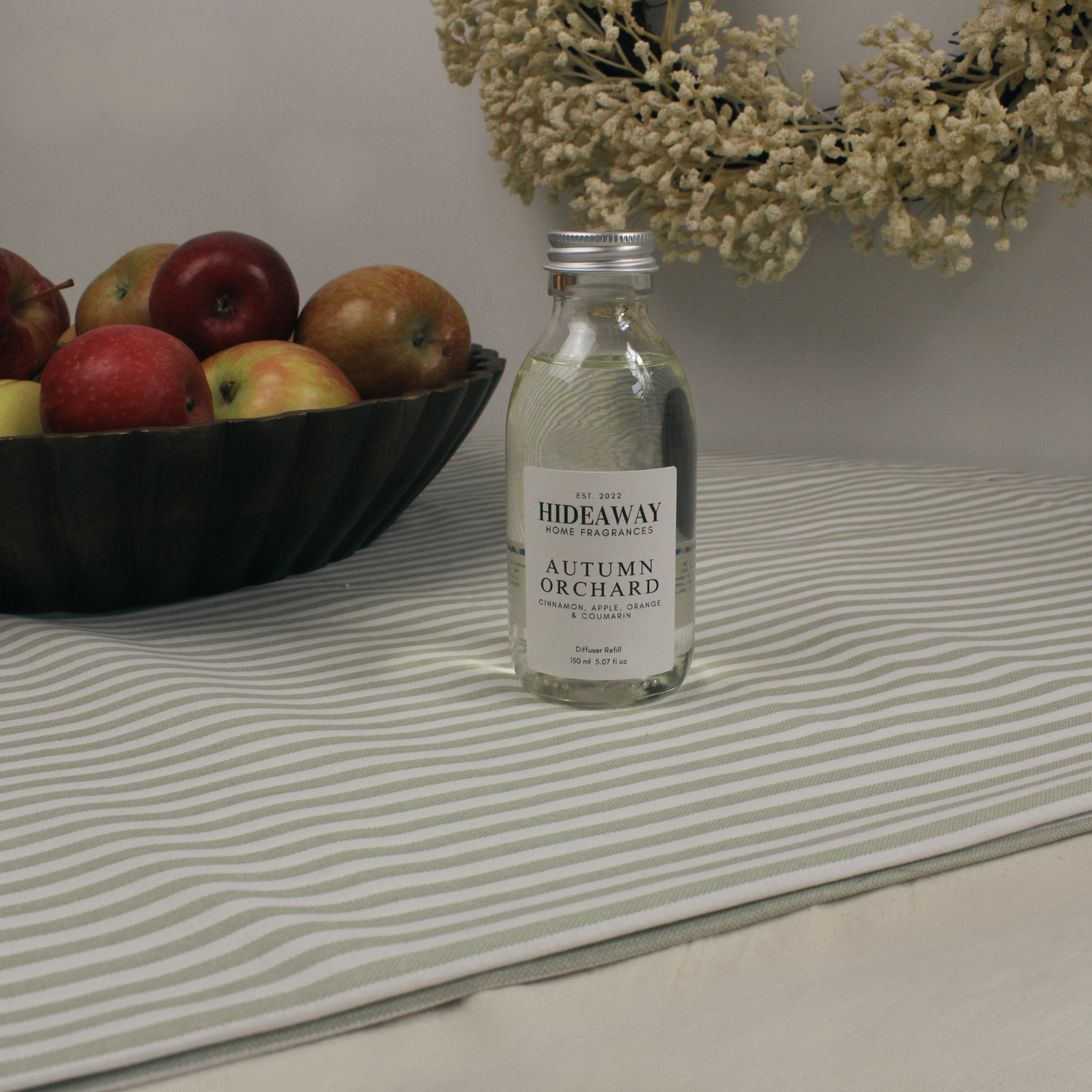 Comforting Autumn Orchard Reed Diffuser with Seasonal Fruit and Spice Scent – Hideaway Home Fragrances