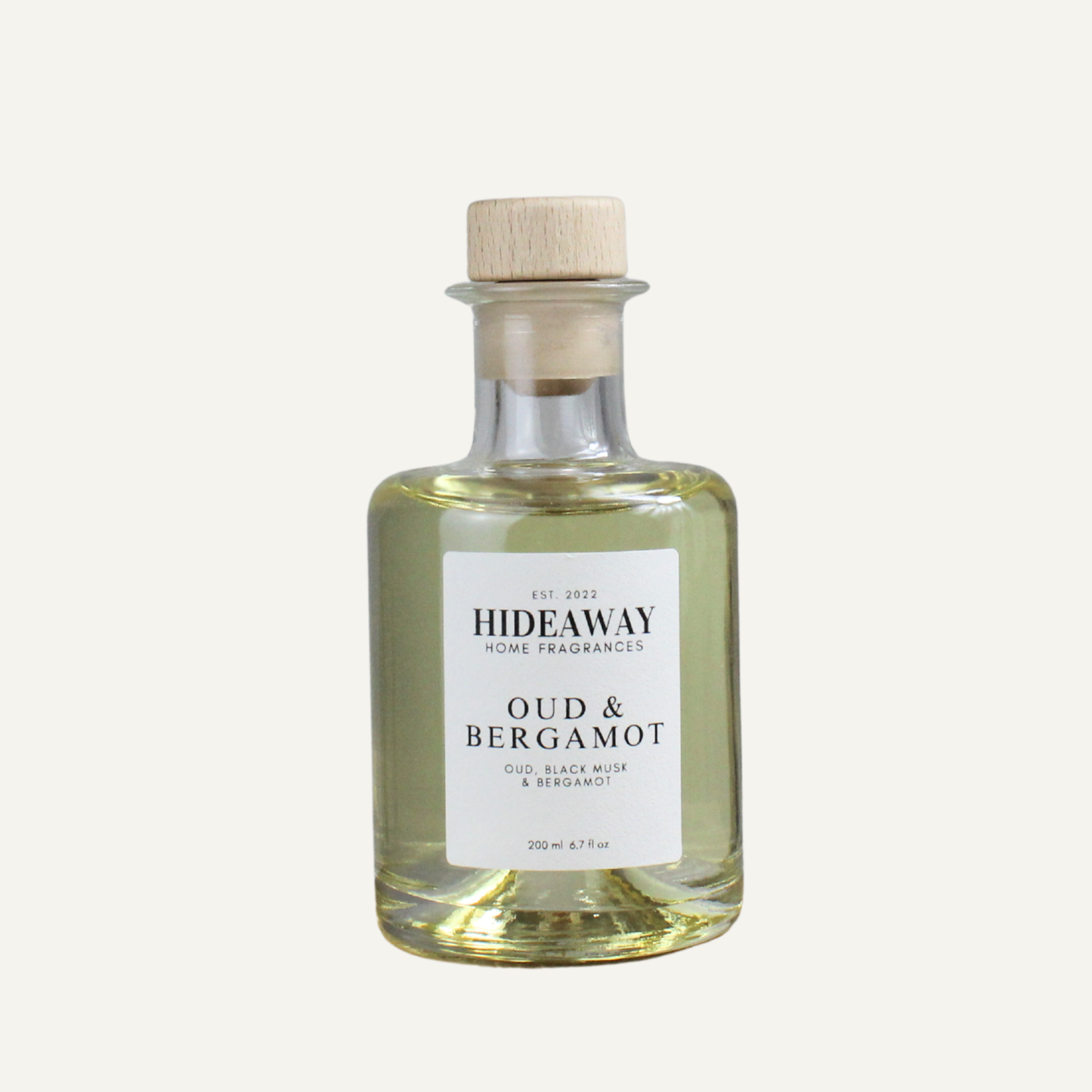 Luxury Oud and Bergamot Diffuser – Smoky Spiced Sophisticated Aroma with Oud and Warm Cinnamon | Hideaway Home Fragrances