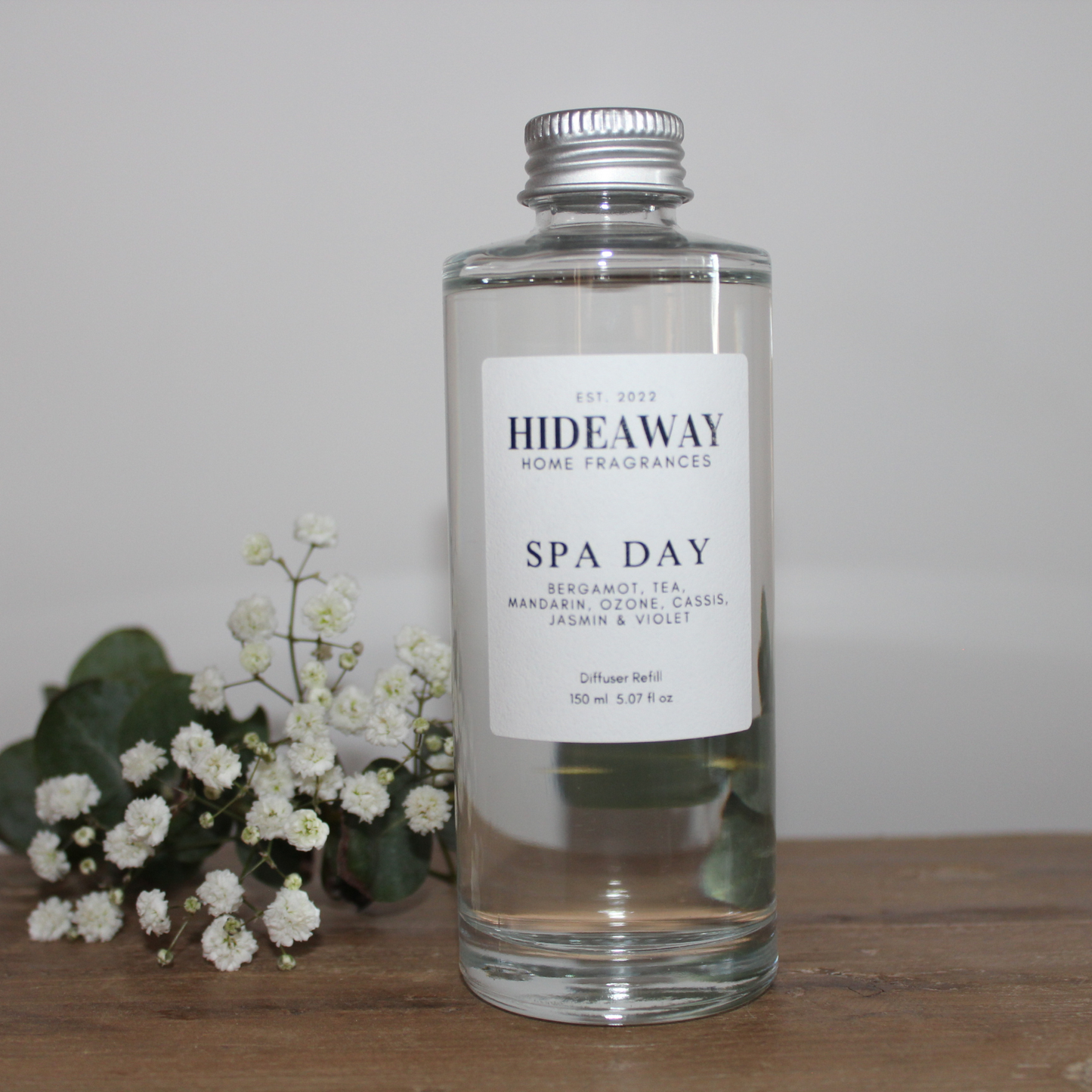 Luxury diffuser featuring sea air, eucalyptus, and thyme blend - Hideaway Home Fragrances