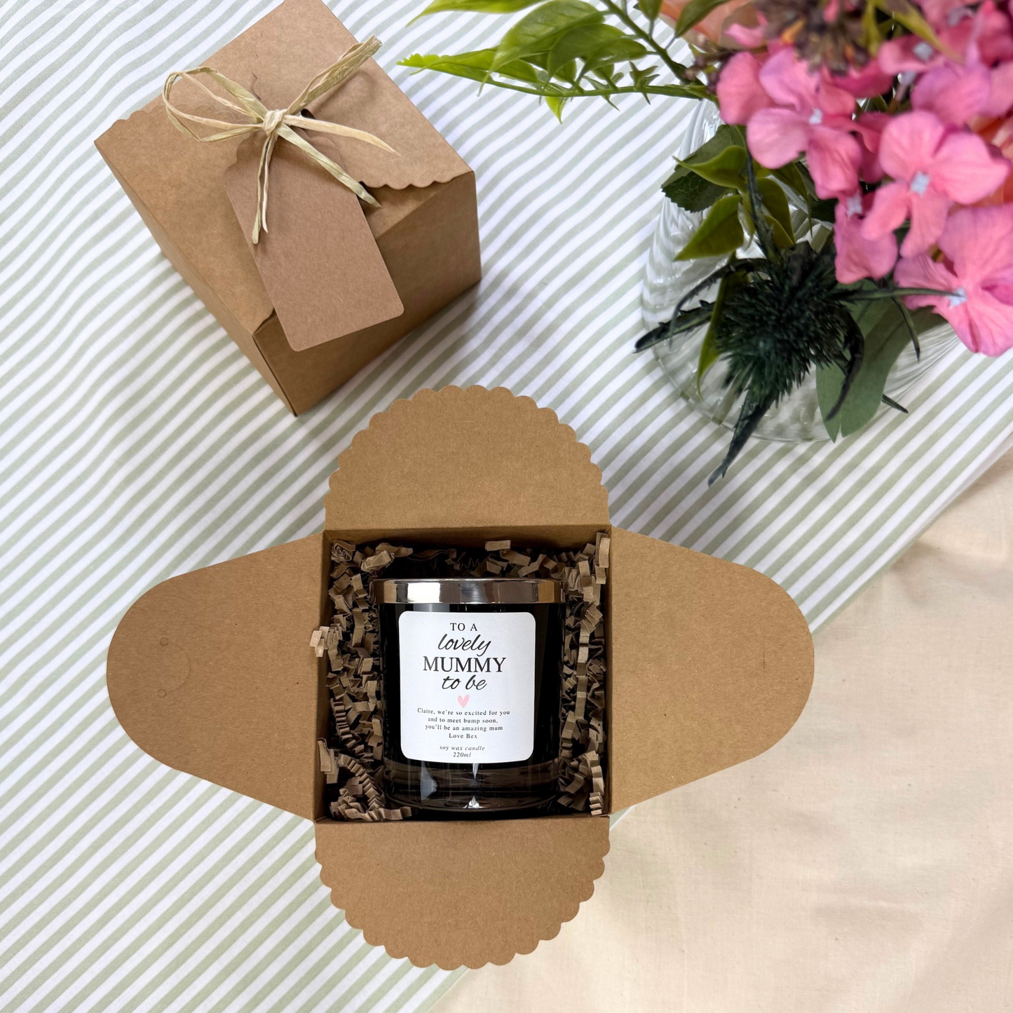 Thoughtful personalised candle gift for mum-to-be to show love and excitement – Hideaway Home Fragrances
