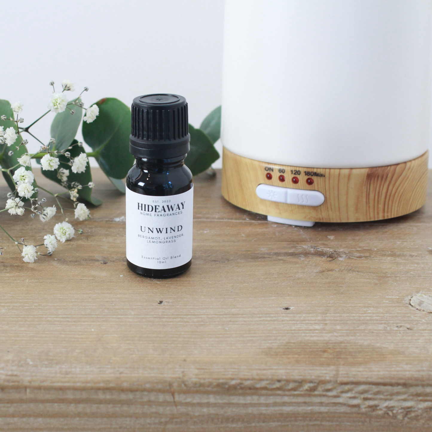 Portable & rechargeable diffuser with pure essential oils - Hideaway Home Fragrances