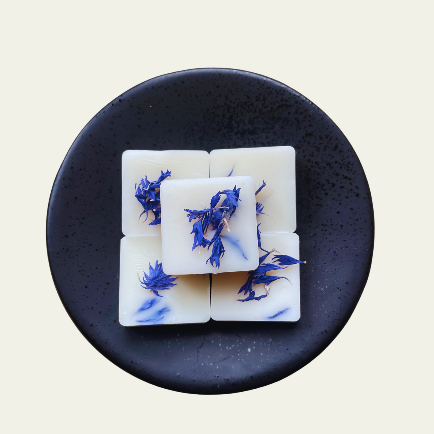 Wild Bluebell Soy Wax Melts - Hideaway Home Fragrances