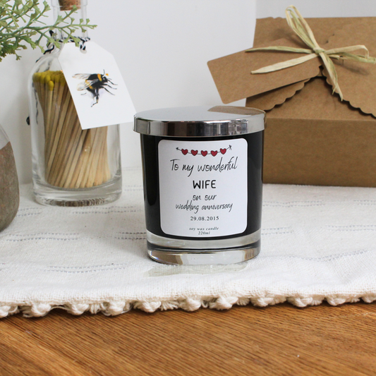 Personalised anniversary candle in black glass with custom date – elegant gift for wife - Hideaway Home Fragrances