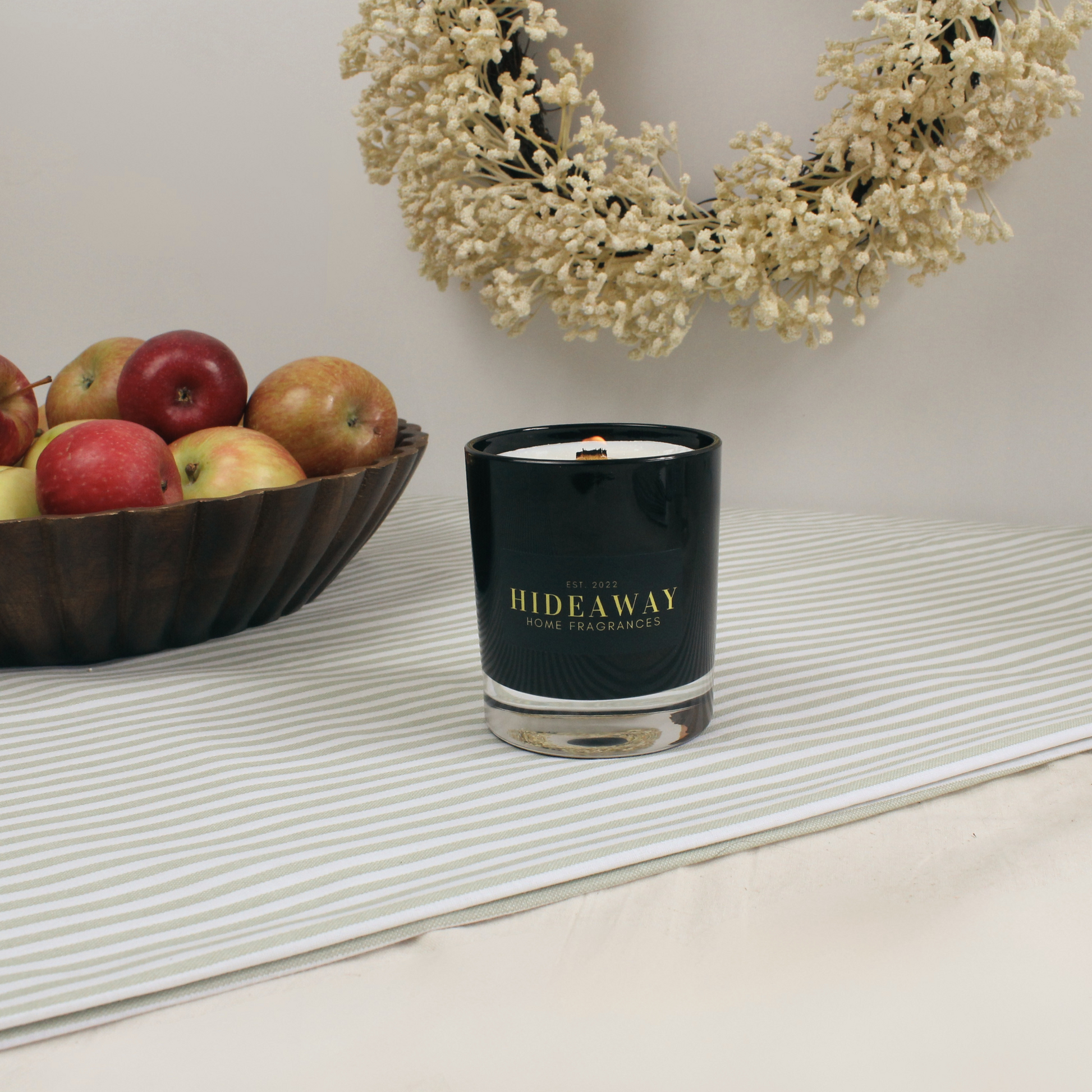 Comforting Autumn Orchard Candle Refill with Seasonal Spice and Fruit Scent – Hideaway Home Fragrances