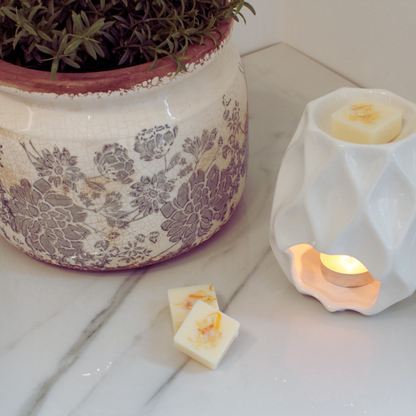 Uplifting Balance Wax Melts for clarity - Hideaway Home Fragrances