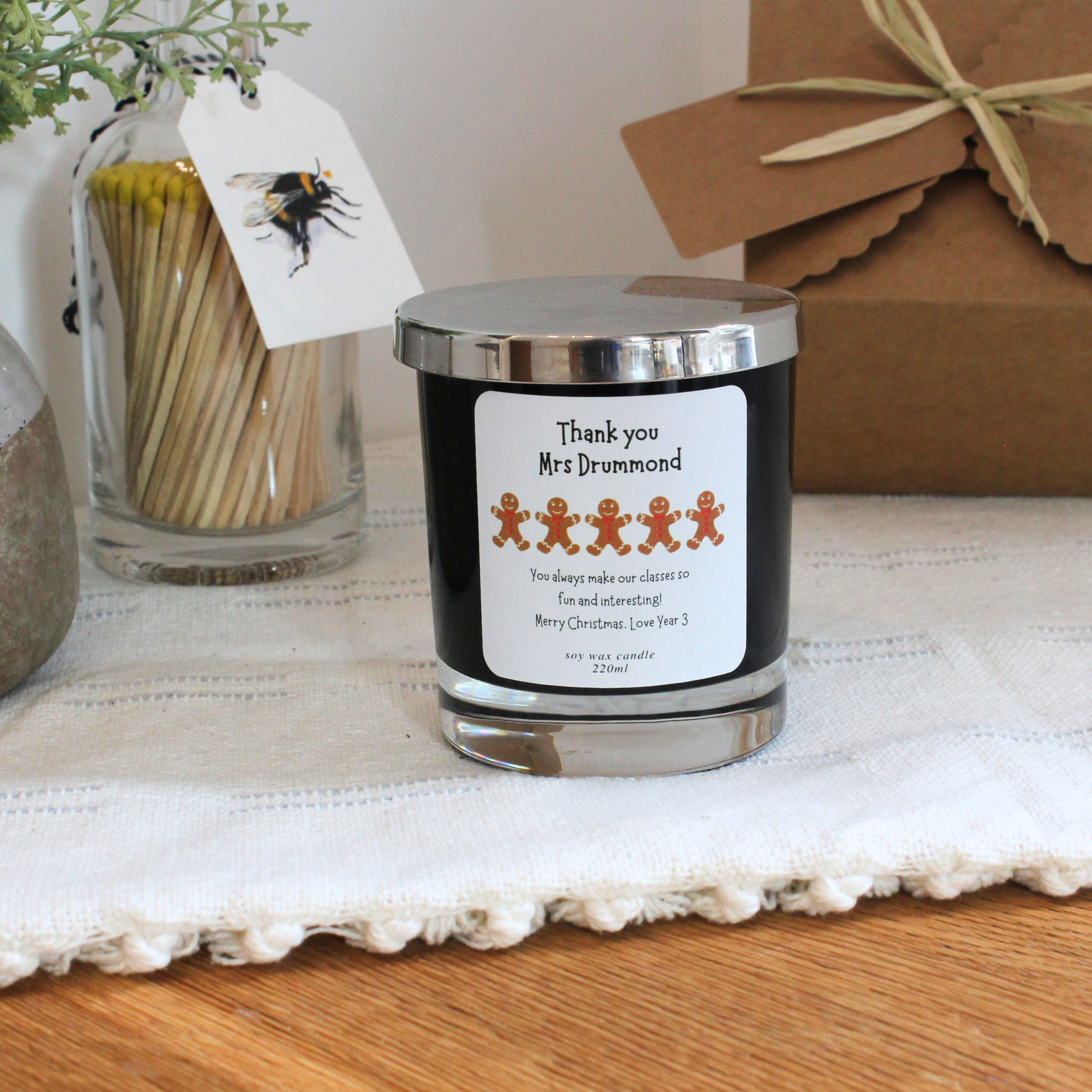 Luxury hand-poured festive candle to say thank you to a teacher – Hideaway Home Fragrances