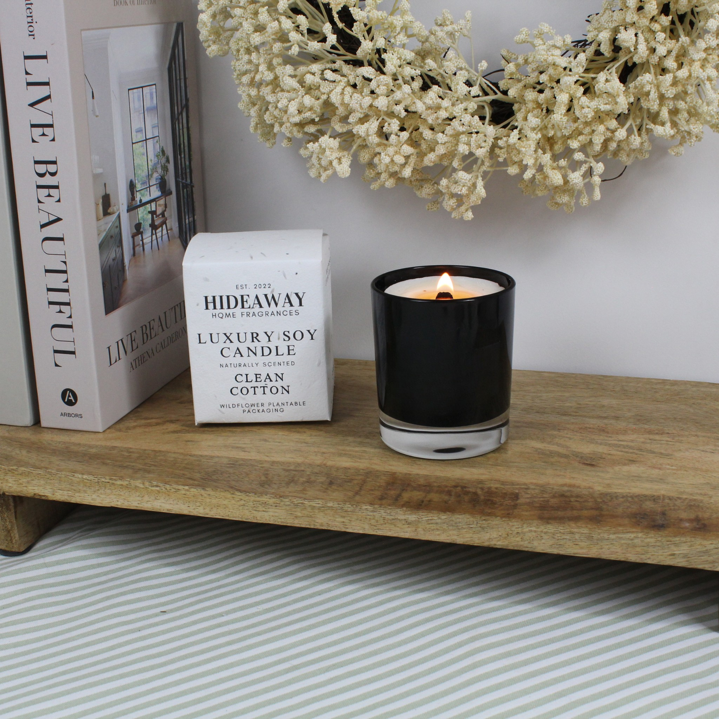 Luxury Clean Cotton Candle capturing sunlight, airy linens, and gentle summer freshness – Hideaway Home Fragrances