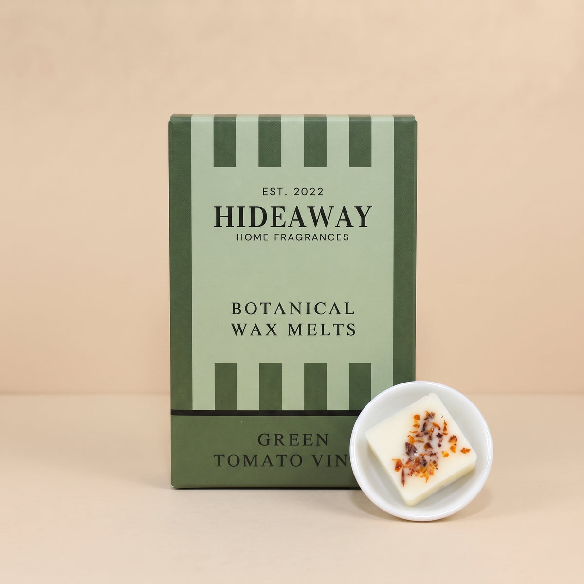 Hideaway Home Fragrances green tomato vines botanical wax melts infused with crisp tomato leaves, cassis, and fresh tagette