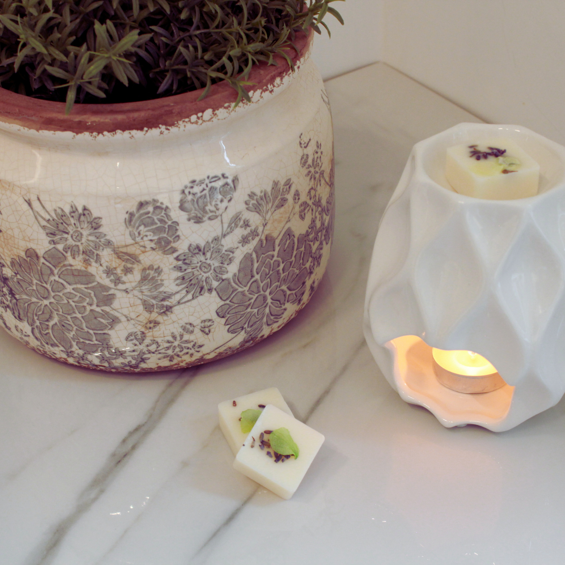 Meditation Wax Melts for a peaceful, calming aroma - Hideaway Home Fragrances