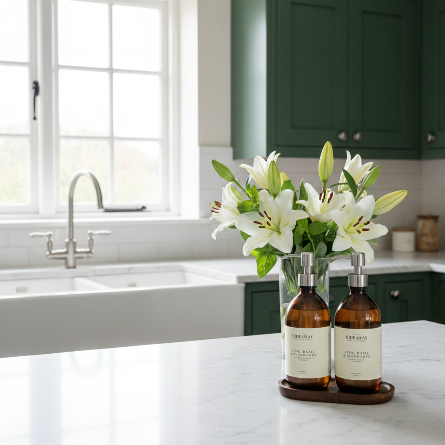 Refreshing citrus hand wash with Sicilian Lime, Bergamot, Basil, and Caraway