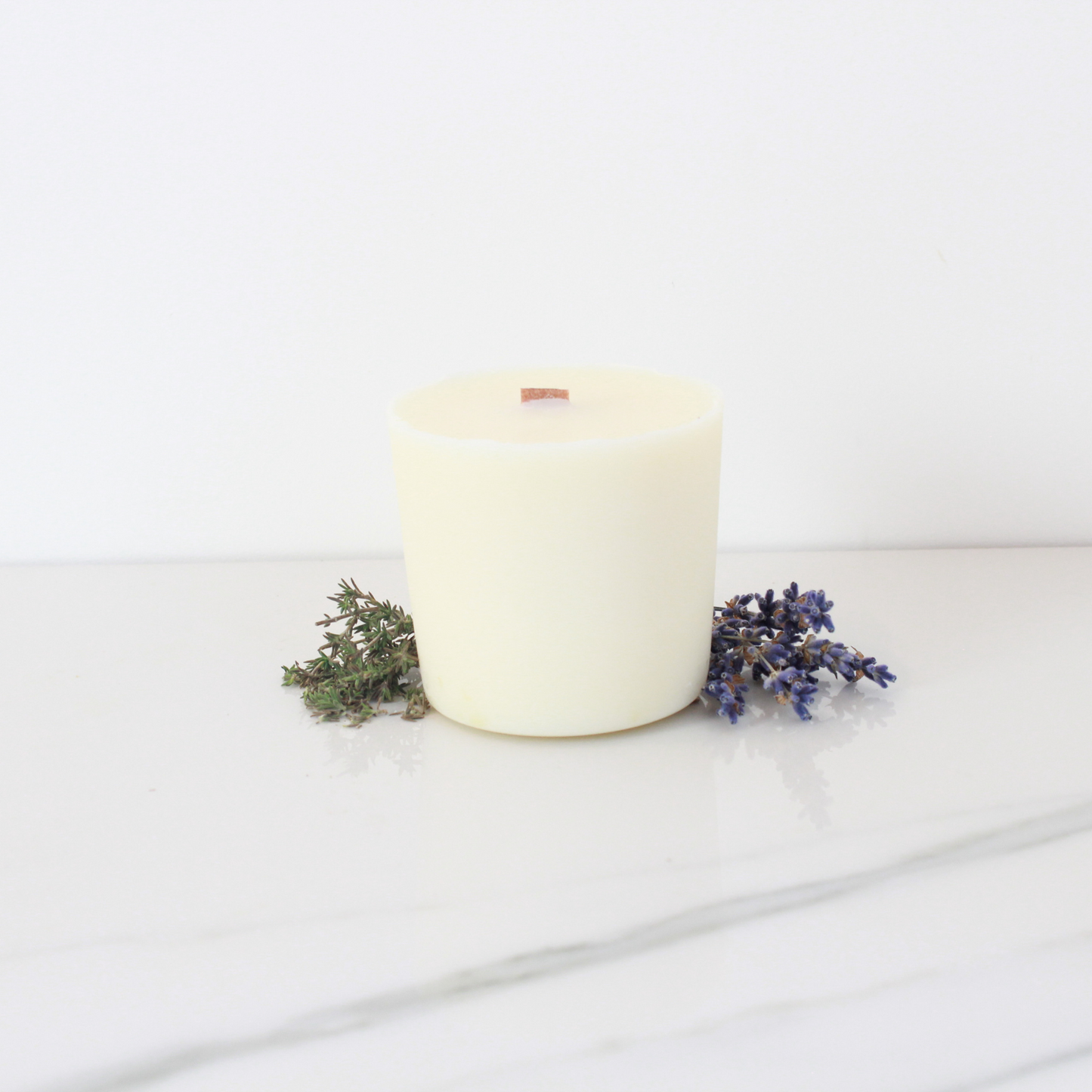 Meditation candle to calm your mind and elevate your spirit for inner peace - Hideaway Home Fragrances