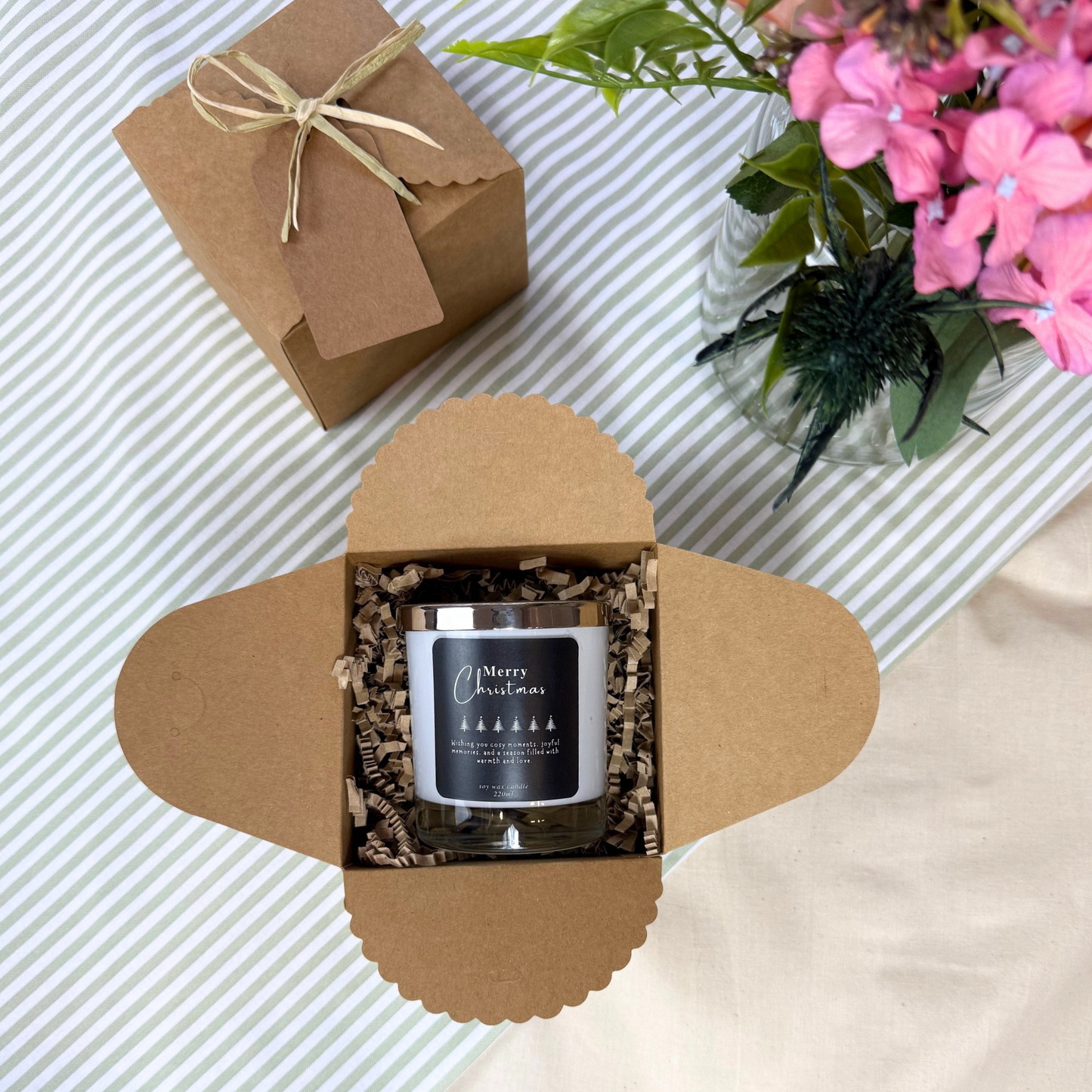 Elegant personalised Christmas candle keepsake spreading holiday cheer – Hideaway Home Fragrances