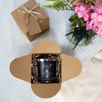 Elegant personalised Christmas candle featuring elf and reindeer keepsake – Hideaway Home Fragrances