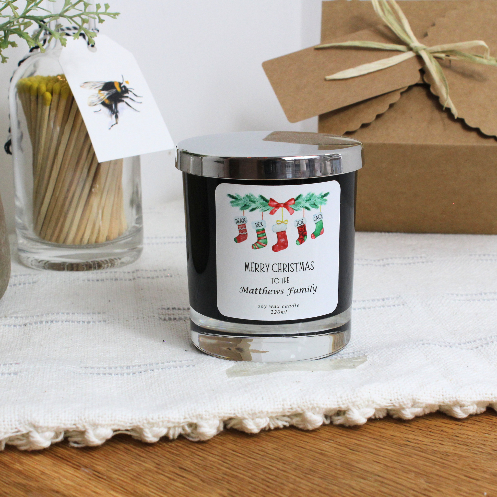 Luxury hand-poured festive candle keepsake for the whole family – Hideaway Home Fragrances