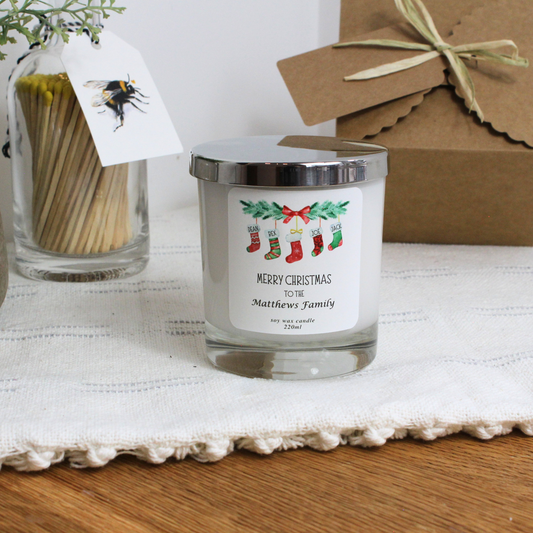 Personalised Christmas candle for a lovely family with custom names and message – Hideaway Home Fragrances