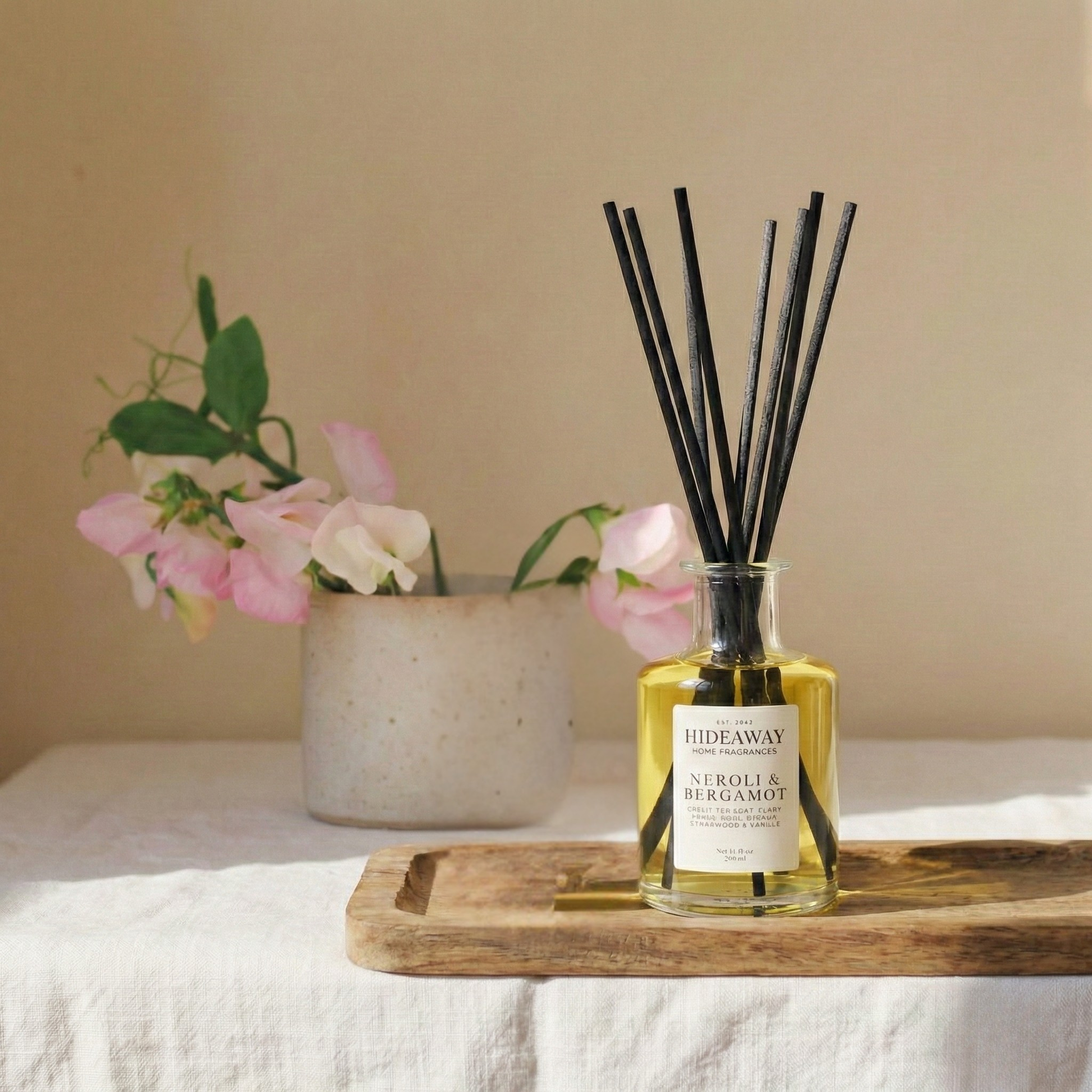 Neroli & Bergamot clear reed diffuser 200ml, fresh citrus and floral home fragrance for hallways and lounges
