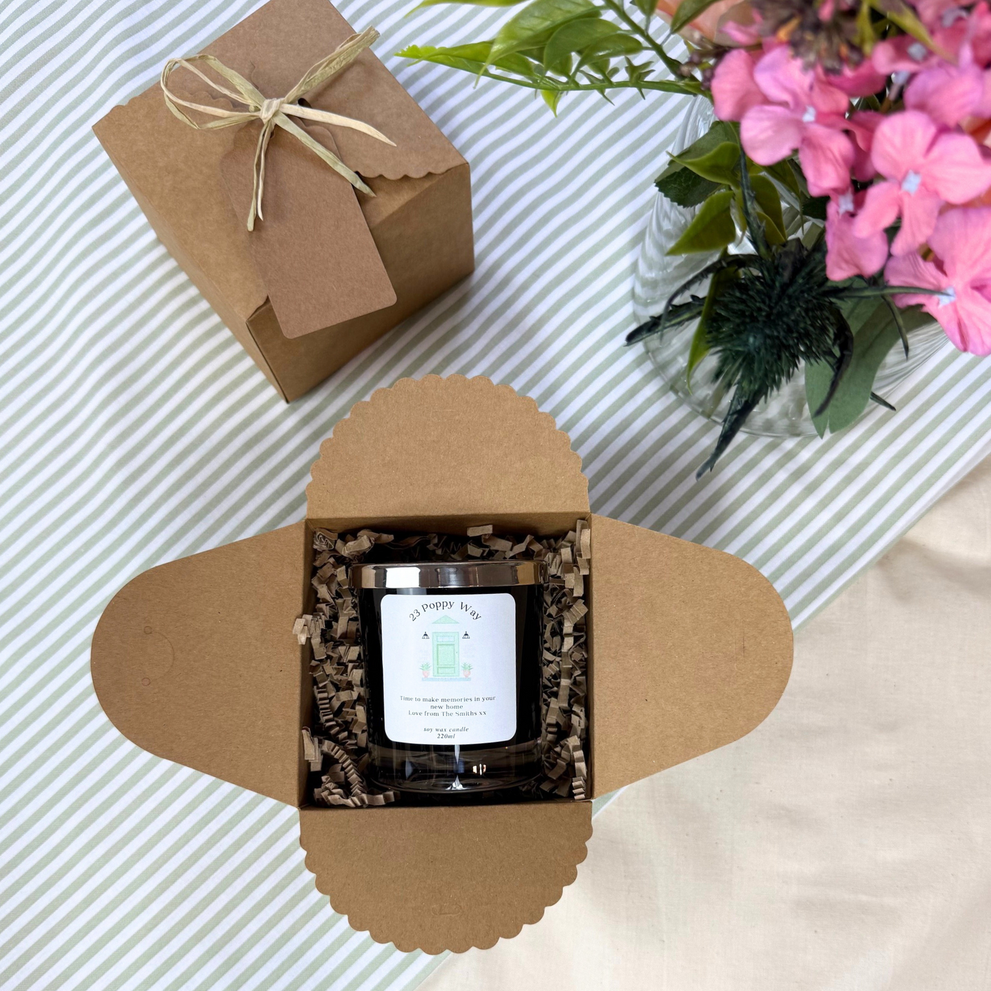 Thoughtful personalised candle gift to celebrate moving into a new home – Hideaway Home Fragrances