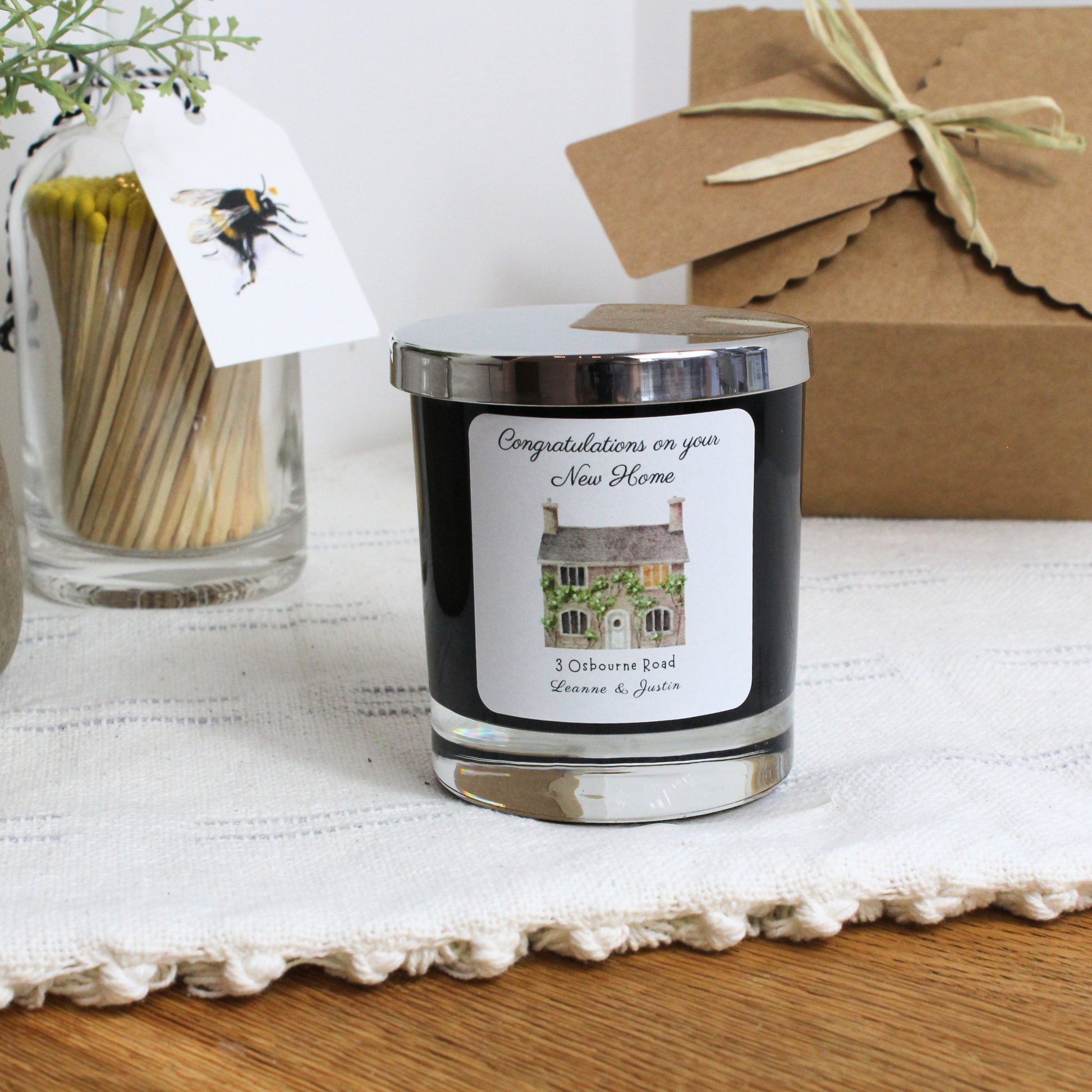 Elegant hand-poured personalised candle to celebrate moving into a new home – Hideaway Home Fragrances