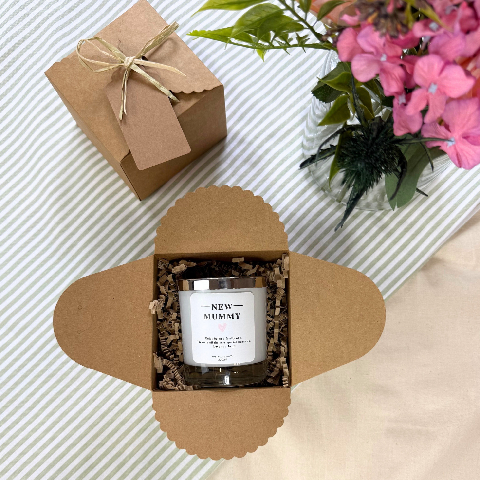 Beautiful personalised candle to honour and support a special new mummy – Hideaway Home Fragrances