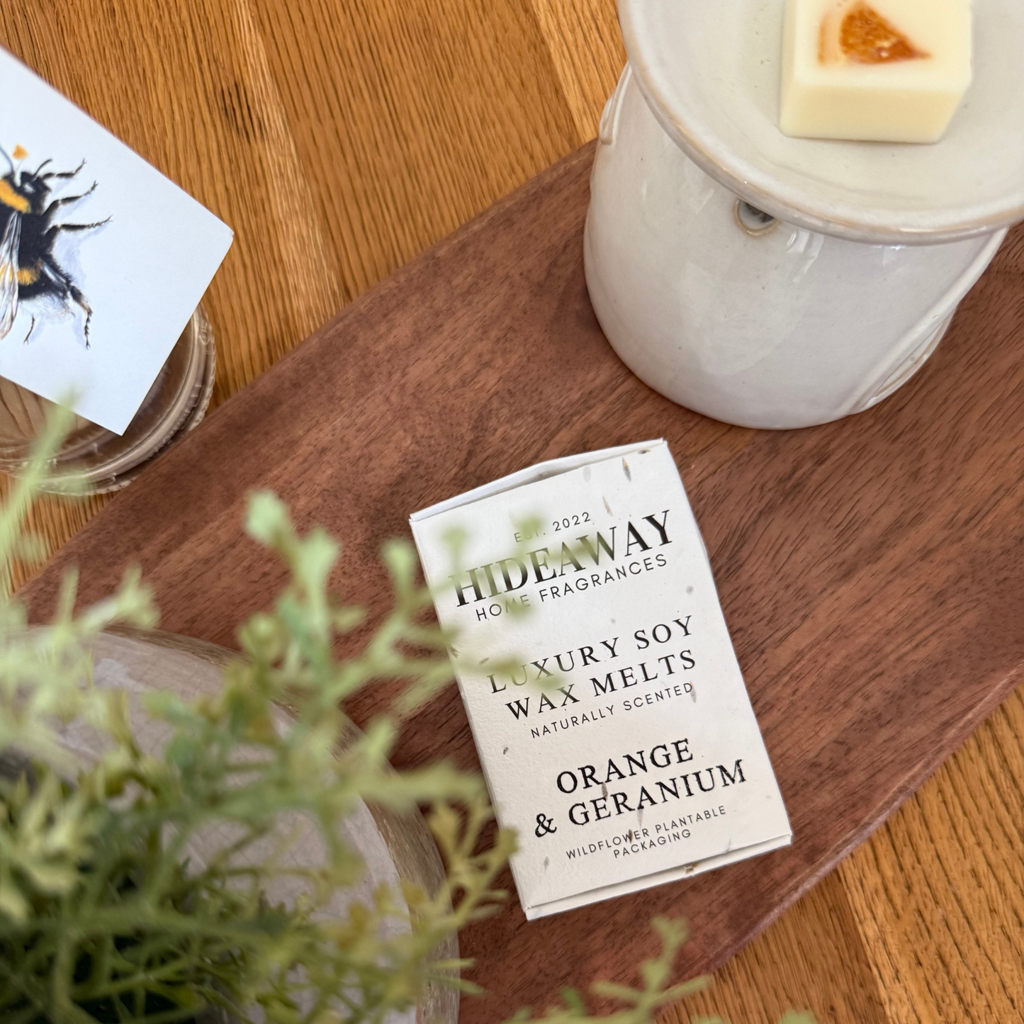 Six large Orange & Geranium soy wax melts with bright, floral, and grounding notes of sweet orange, geranium, and vetiver – Hideaway Home Fragrances