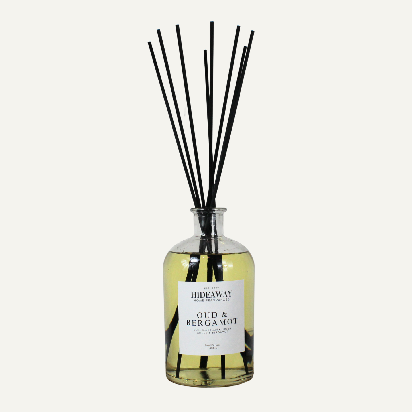 Grand scale reed diffuser 1000ml, sophisticated oud and citrus aroma for sleek modern spaces