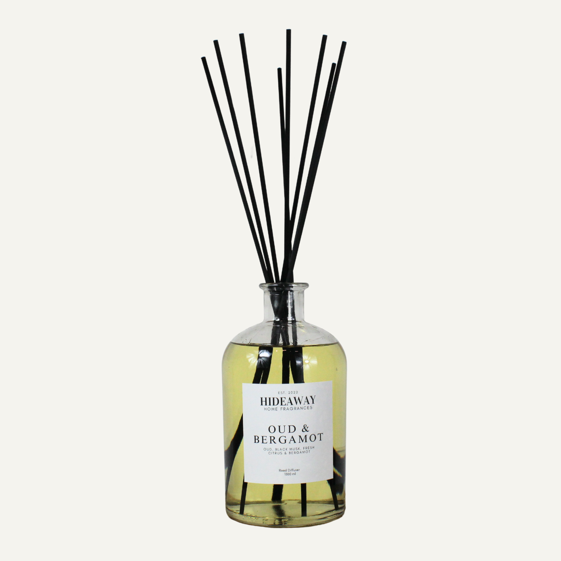 Grand scale reed diffuser 1000ml, sophisticated oud and citrus aroma for sleek modern spaces