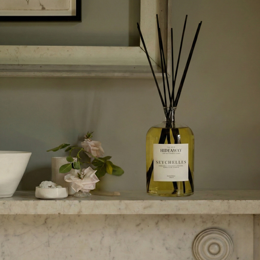 Extra large Seychelles reed diffuser 1000ml, exotic coconut and amber scent for sun-drenched interiors