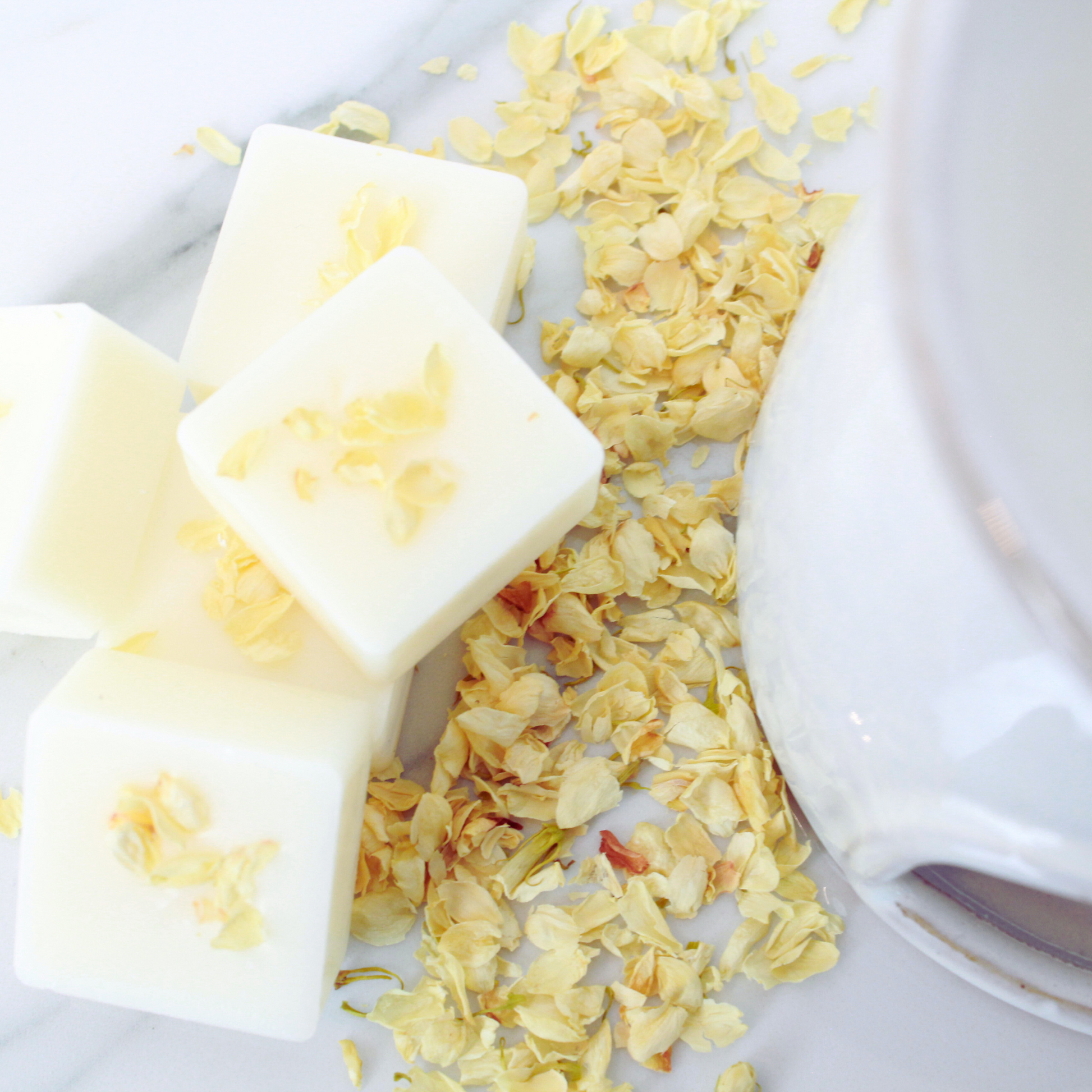 Spa Vibes Soy Wax Melts to energise and calm your space - Hideaway Home Fragrances