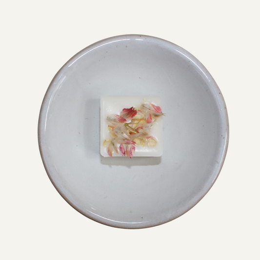 Spa Day Soy Wax Melt Sample with Pine, Eucalyptus, and Sea Salt – Hideaway Home Fragrances
