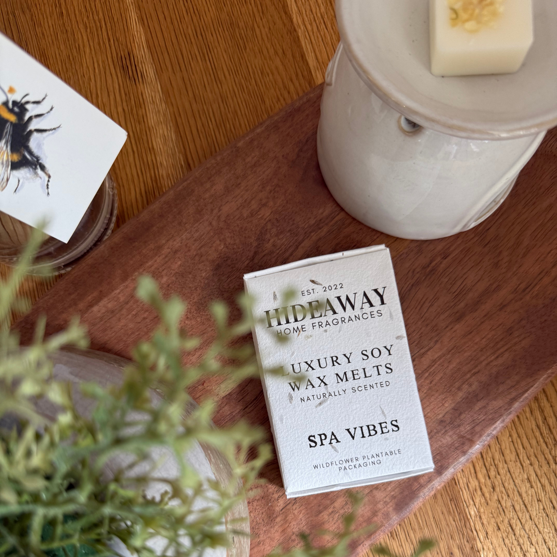 Six large Spa Vibes soy wax melts with bright, balancing, and restorative notes of sage, lemon, lavender, and ylang ylang – Hideaway Home Fragrances