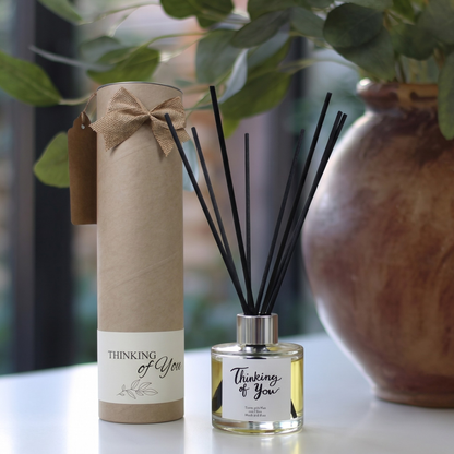Personalised "Thinking of You" keepsake gift set featuring a luxury scented candle and reed diffuser – Hideaway Home Fragrances