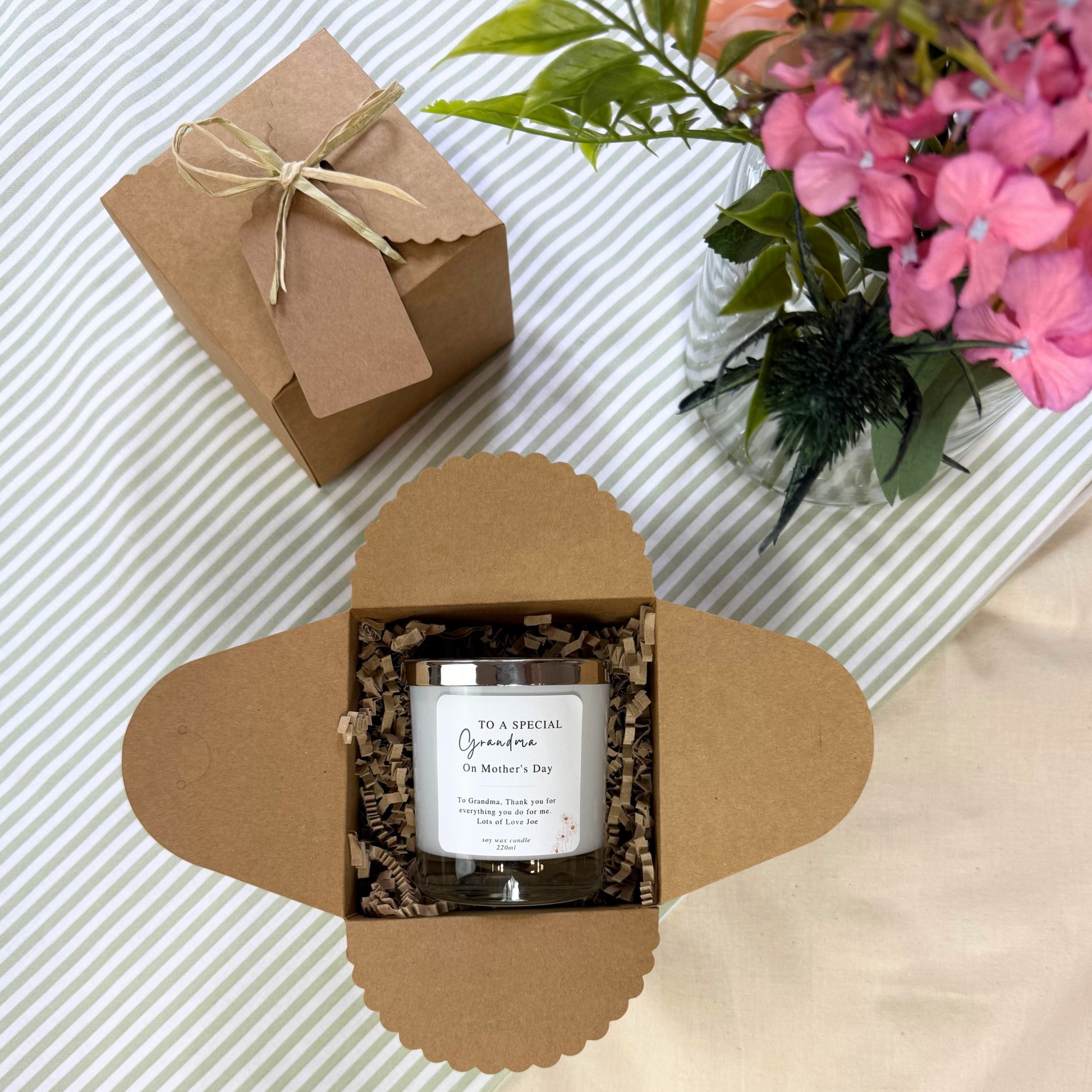 Thoughtful personalised candle gift to show love and appreciation for grandma – Hideaway Home Fragrances