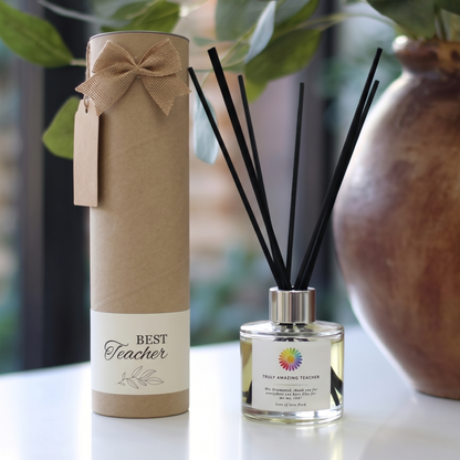 Personalised "Truly Amazing Teacher" school end of term candle and luxury reed diffuser keepsake gift set, beautifully packaged and ready to gift by Hideaway Home Fragrances