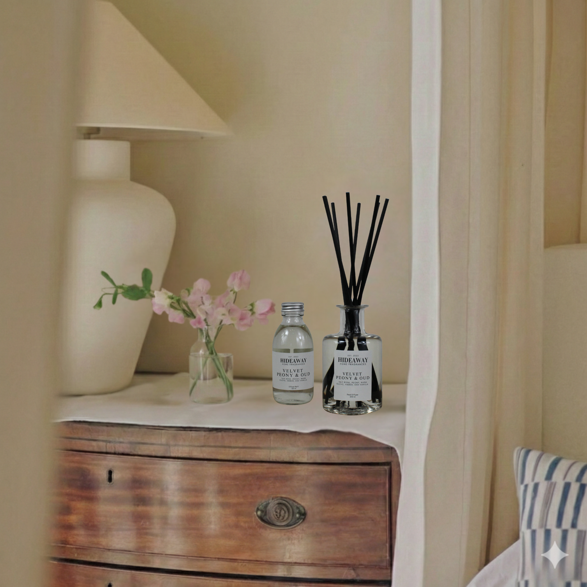 Luxury reed diffuser with taif rose, peony and vanilla, rich romantic scent for bedroom or lounge