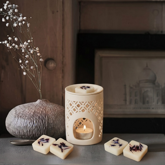 Velvet Peony and Oud botanical soy wax melts in eco-friendly gift packaging - Hideaway Home Fragrances