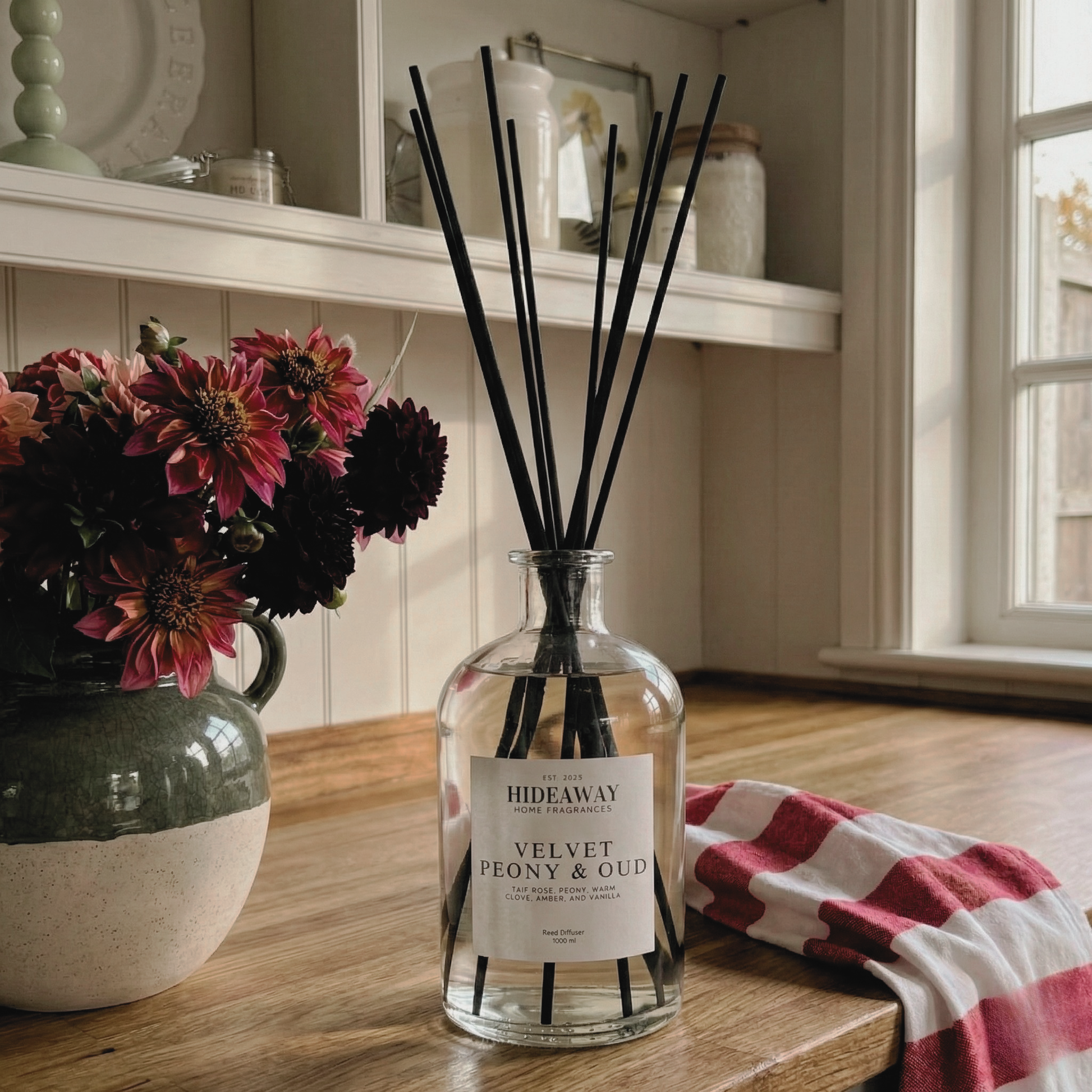 Extra large velvet peony oud reed diffuser 1000ml, opulent rose and praline scent for luxury interiors